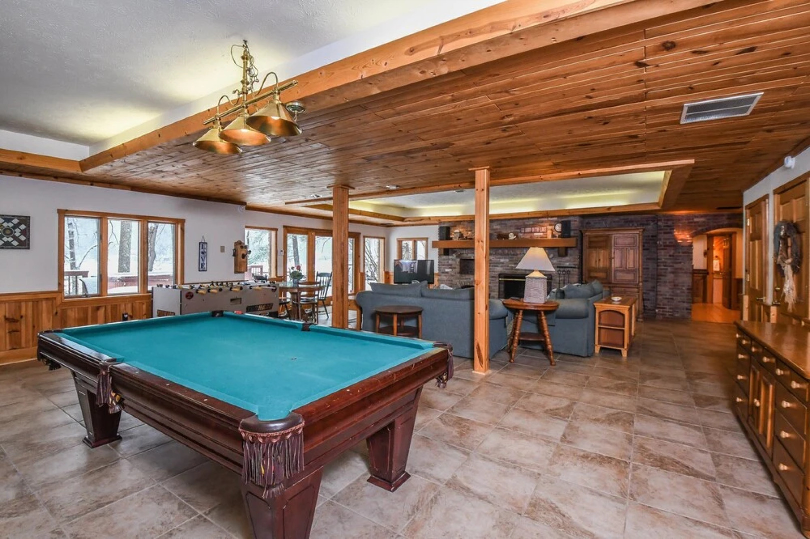 Shelby On The Lake House