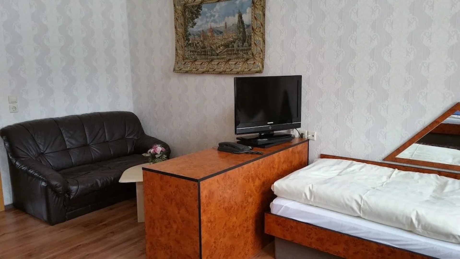 Restaurant & Pension Central