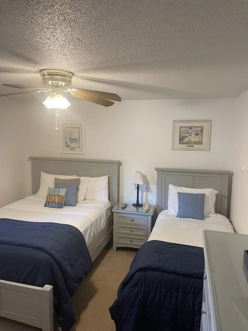 Condos at 530 E. Hiawatha