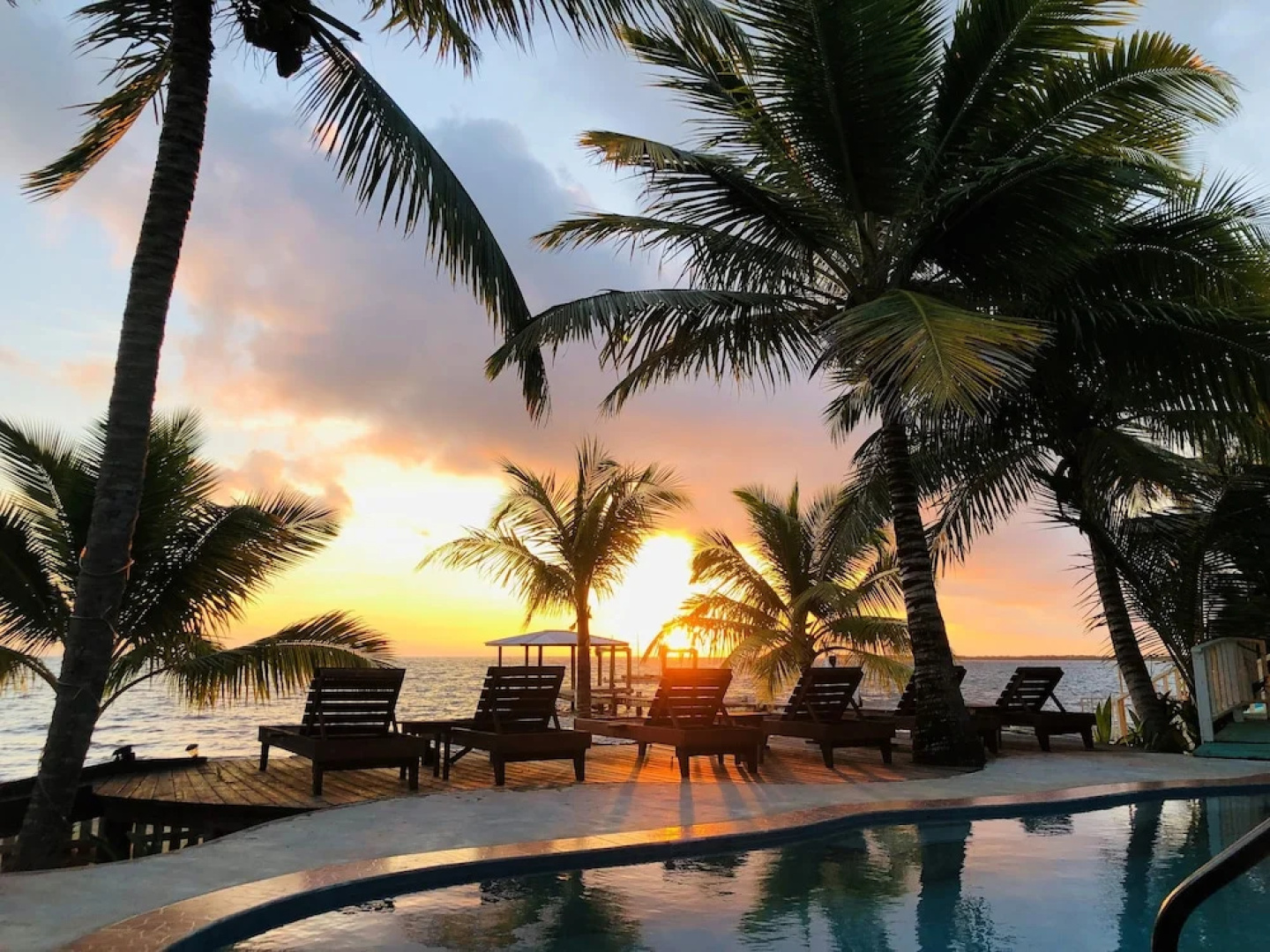 Coral Cove Inn
