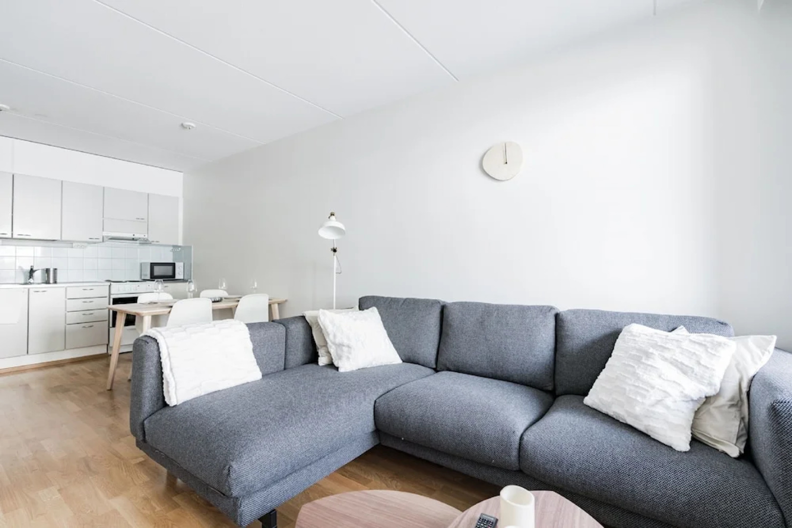 Local Nordic Apartments - Reindeer