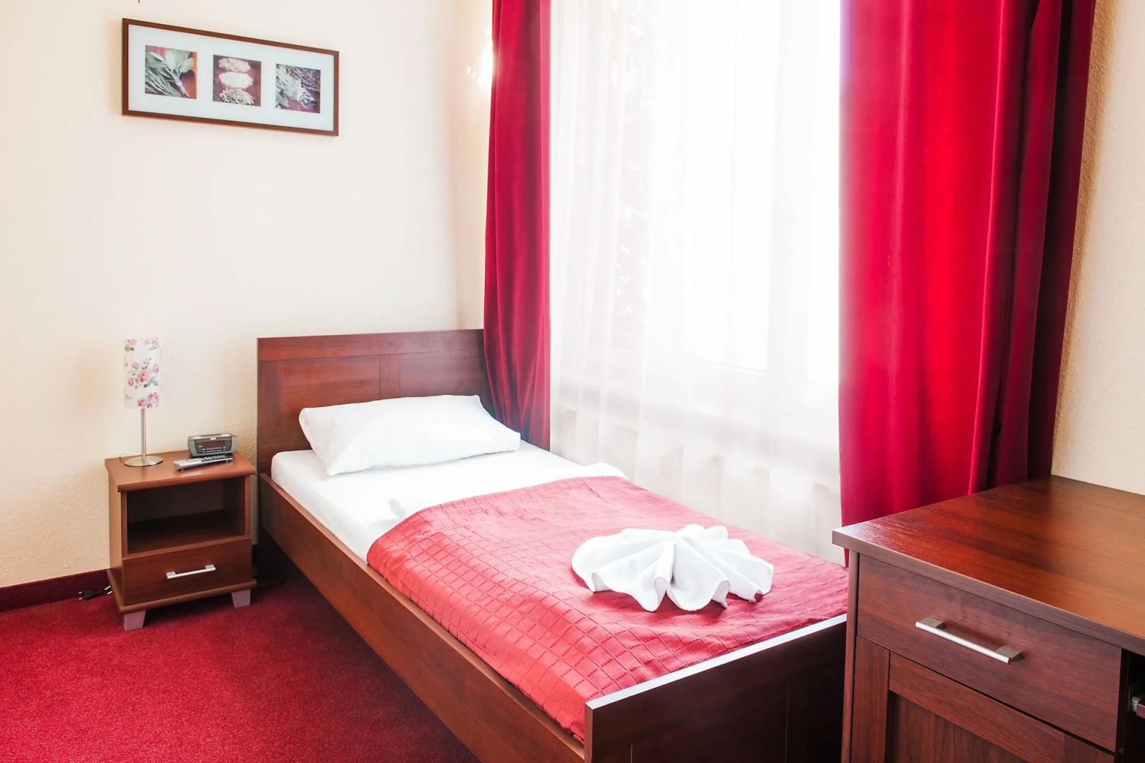 Mikon Eastgate Hotel