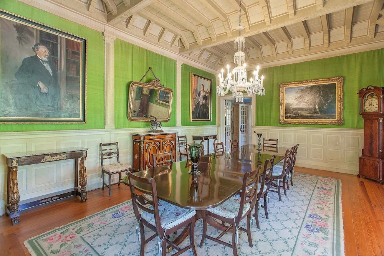 The Romantic Suites & Garden Guest House - Adults Only