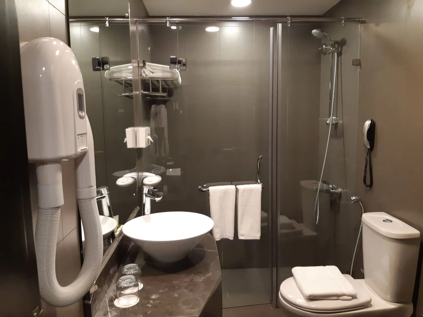 Lotus Grand Hotel Dubai