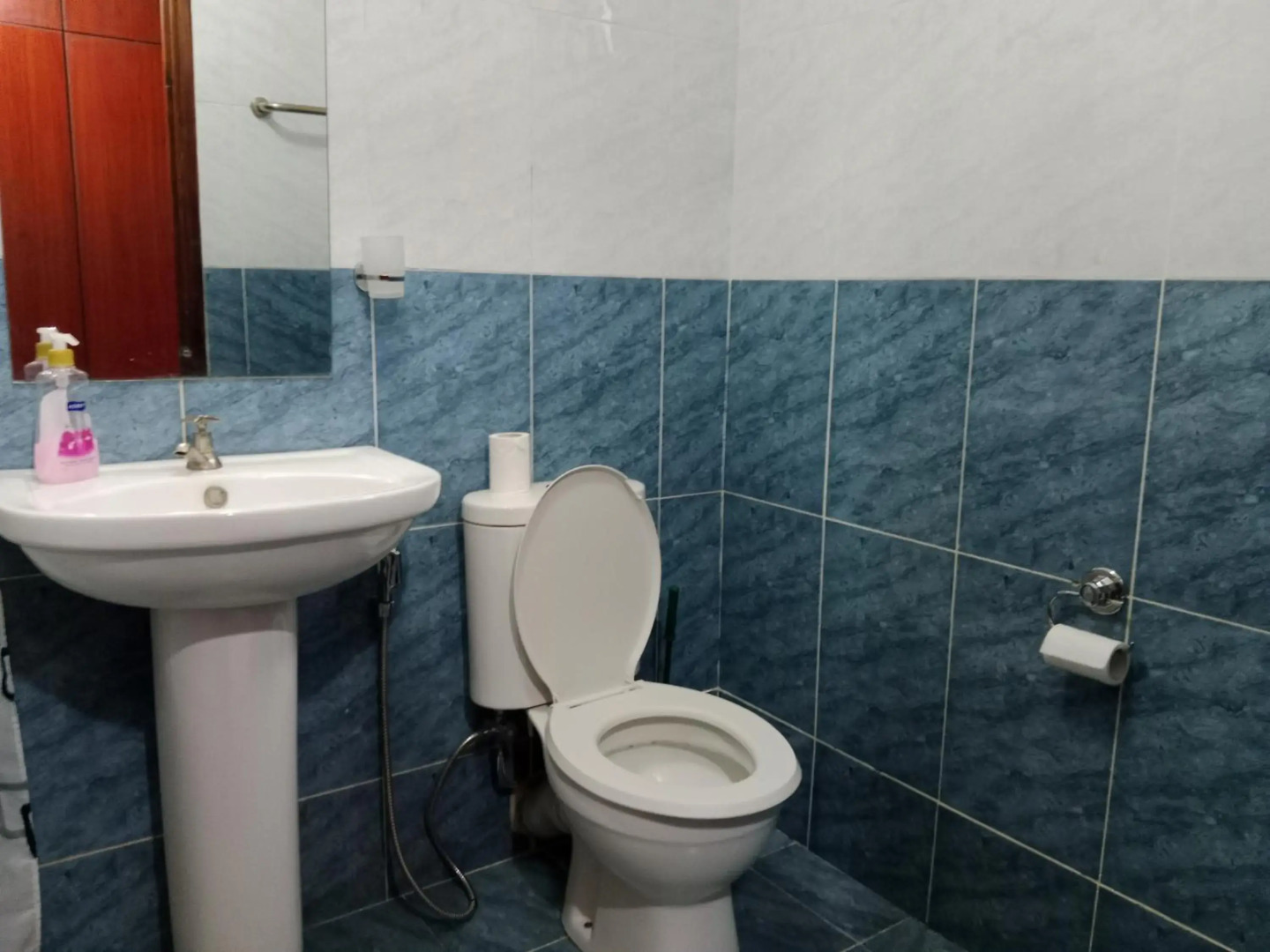 Milimani Executive Suites With Pool