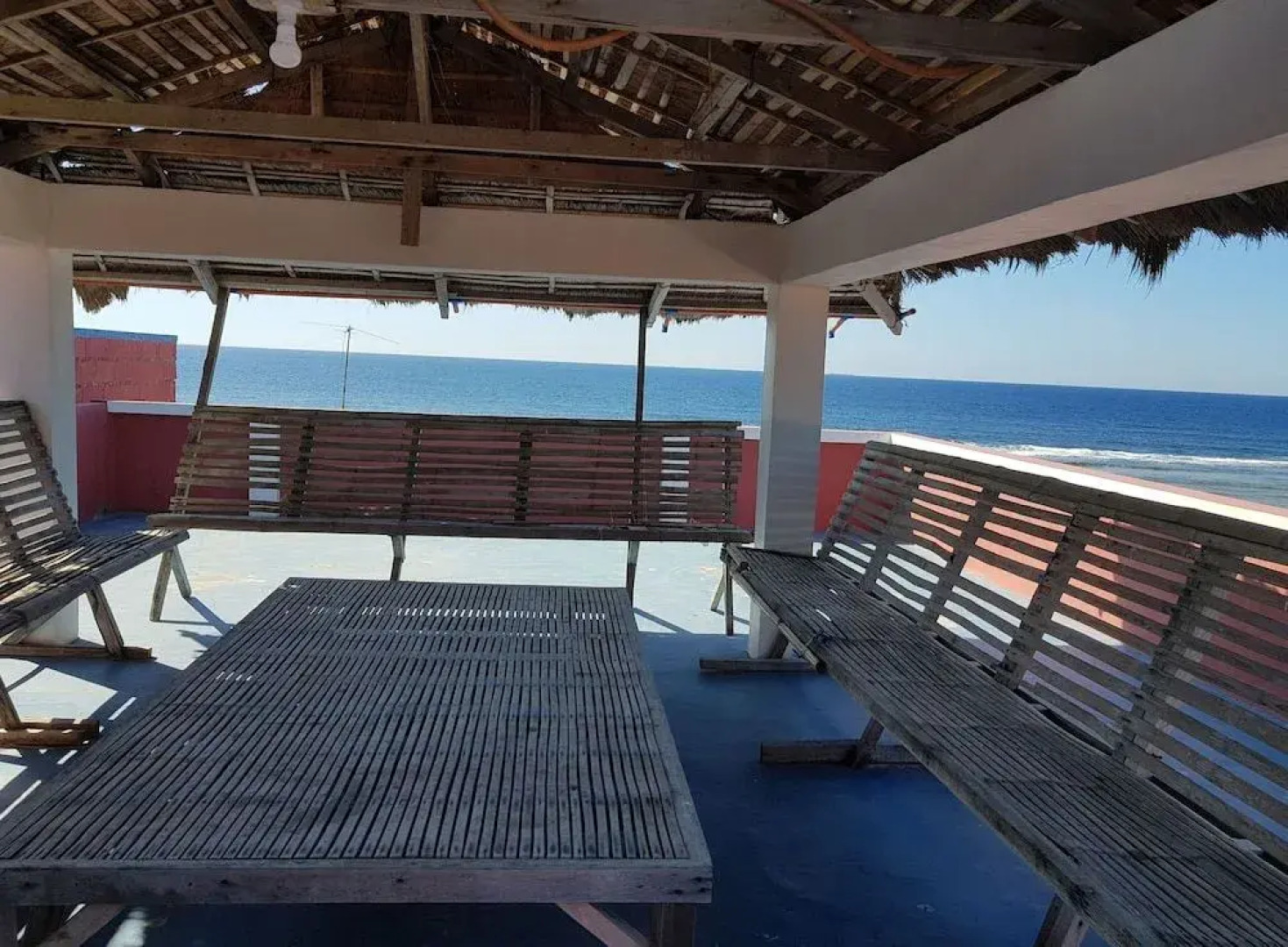 Paz Patar Beach House Resort