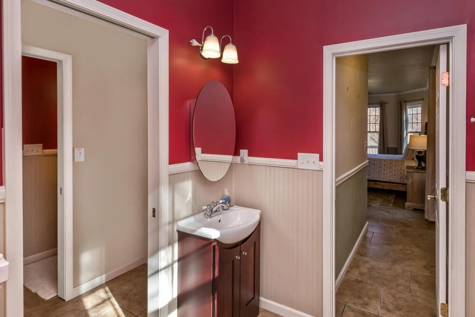 Rumbling Bald Resort Home In Lake Lure - Wifi - Community Beach, Pool, Golf And More 5 Bedroom Home by Sunscape Property Management