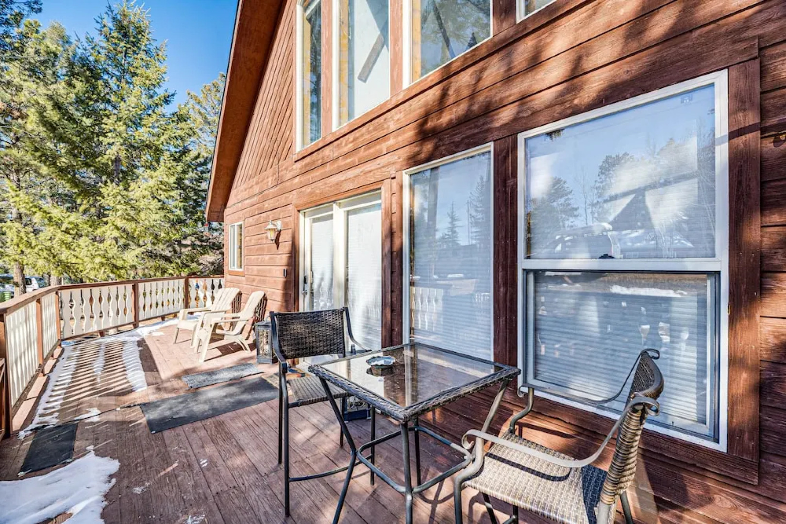 Woodland Park Chalet w/ Deck, Grill & Mtn Views!