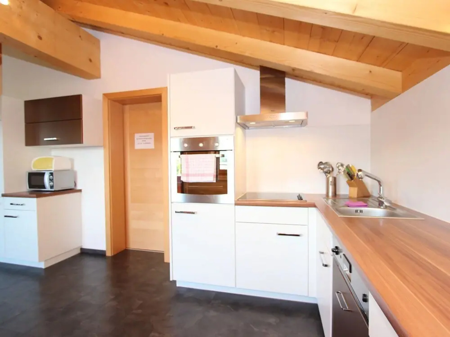 Modern Apartment in Itter Near Forest