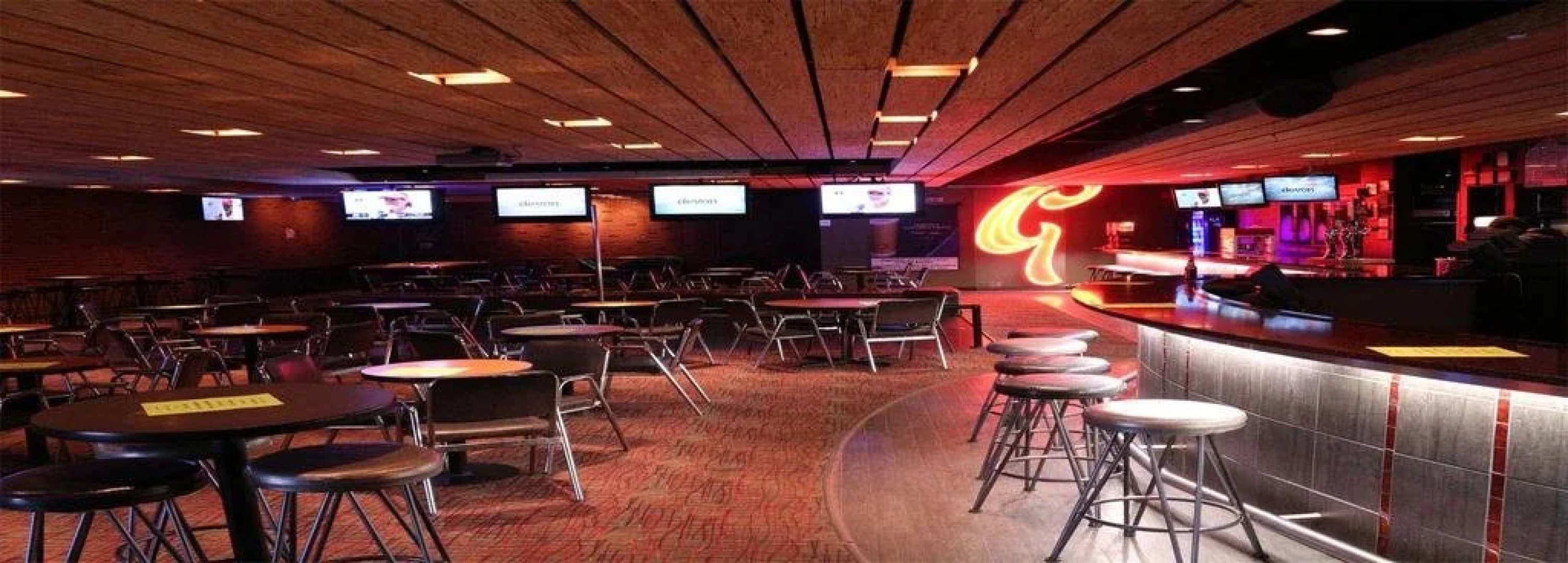 Kirkfield Motor Hotel & Club 3D