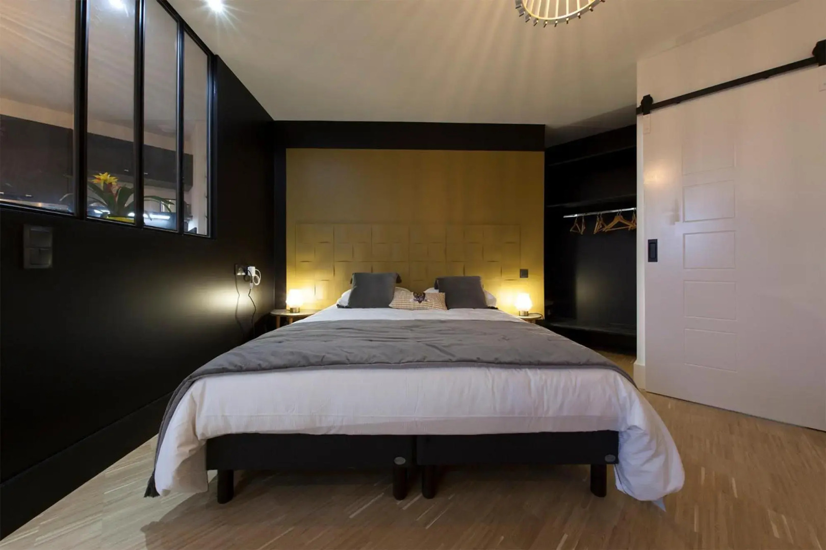 Appart Hotel Eugenie