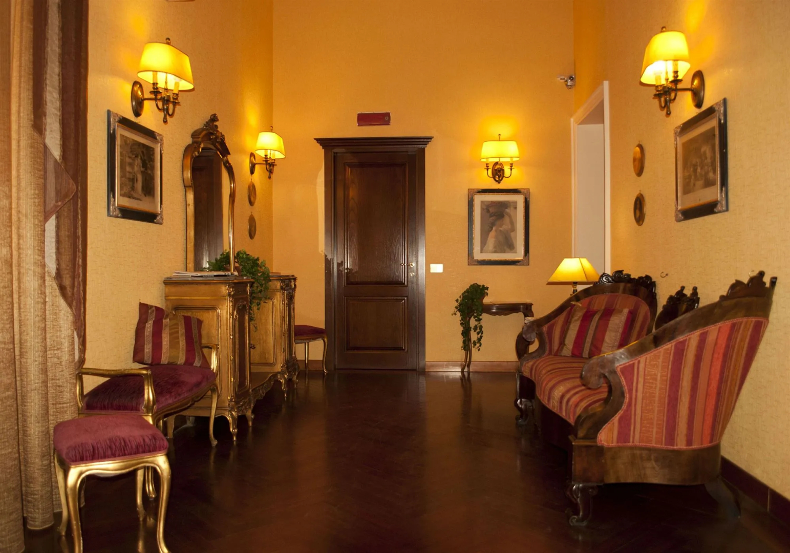 Domus Livia Luxury Suites