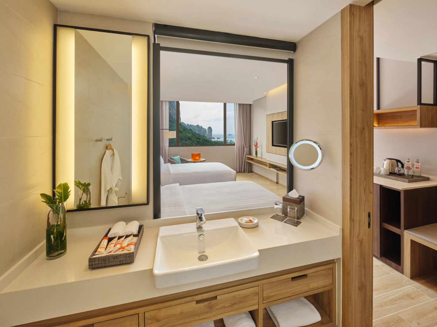 Holiday Inn Resort Krabi Ao Nang Beach by IHG