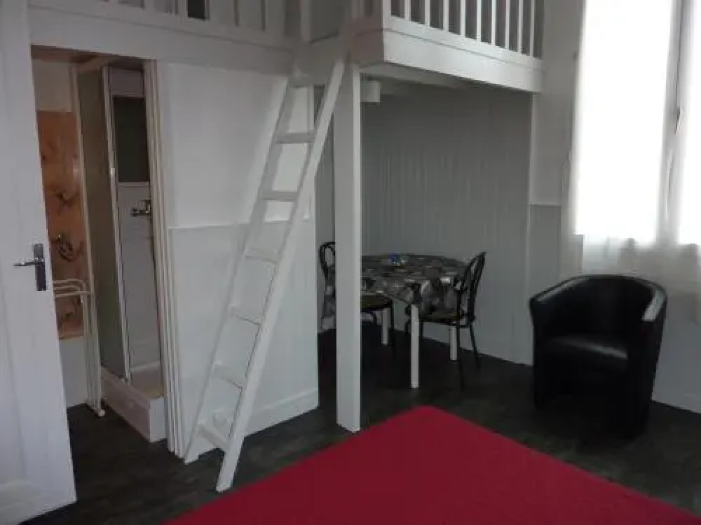 Hôtel-Résidence Le Grillon