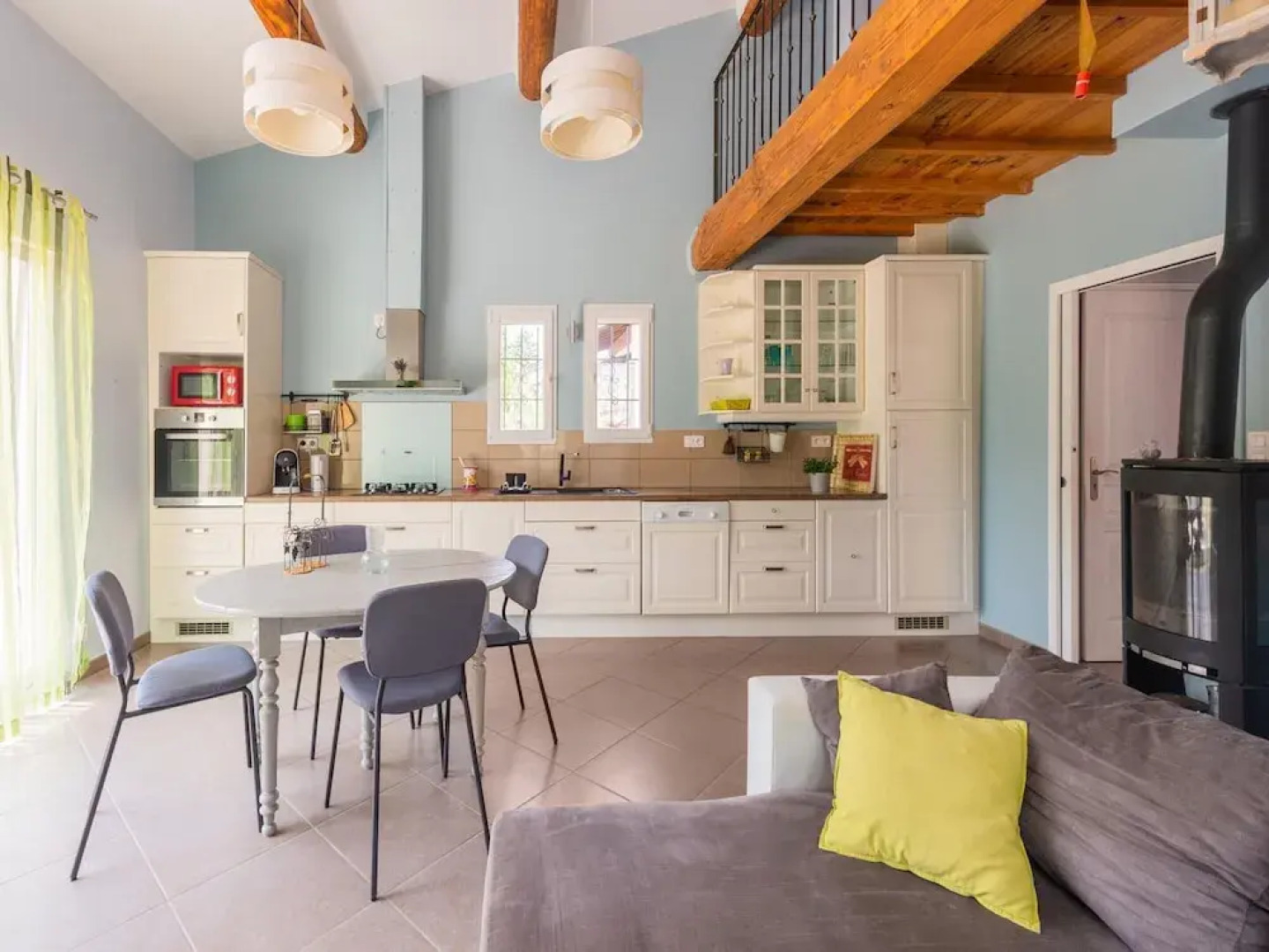 Holiday Home in Vaucluse Near Mont Ventoux