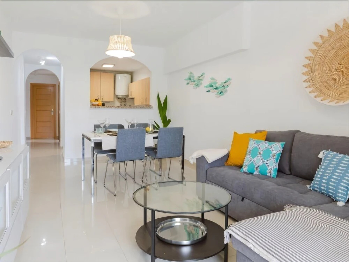 La Marina II, luminoso apartamento junto a la playa