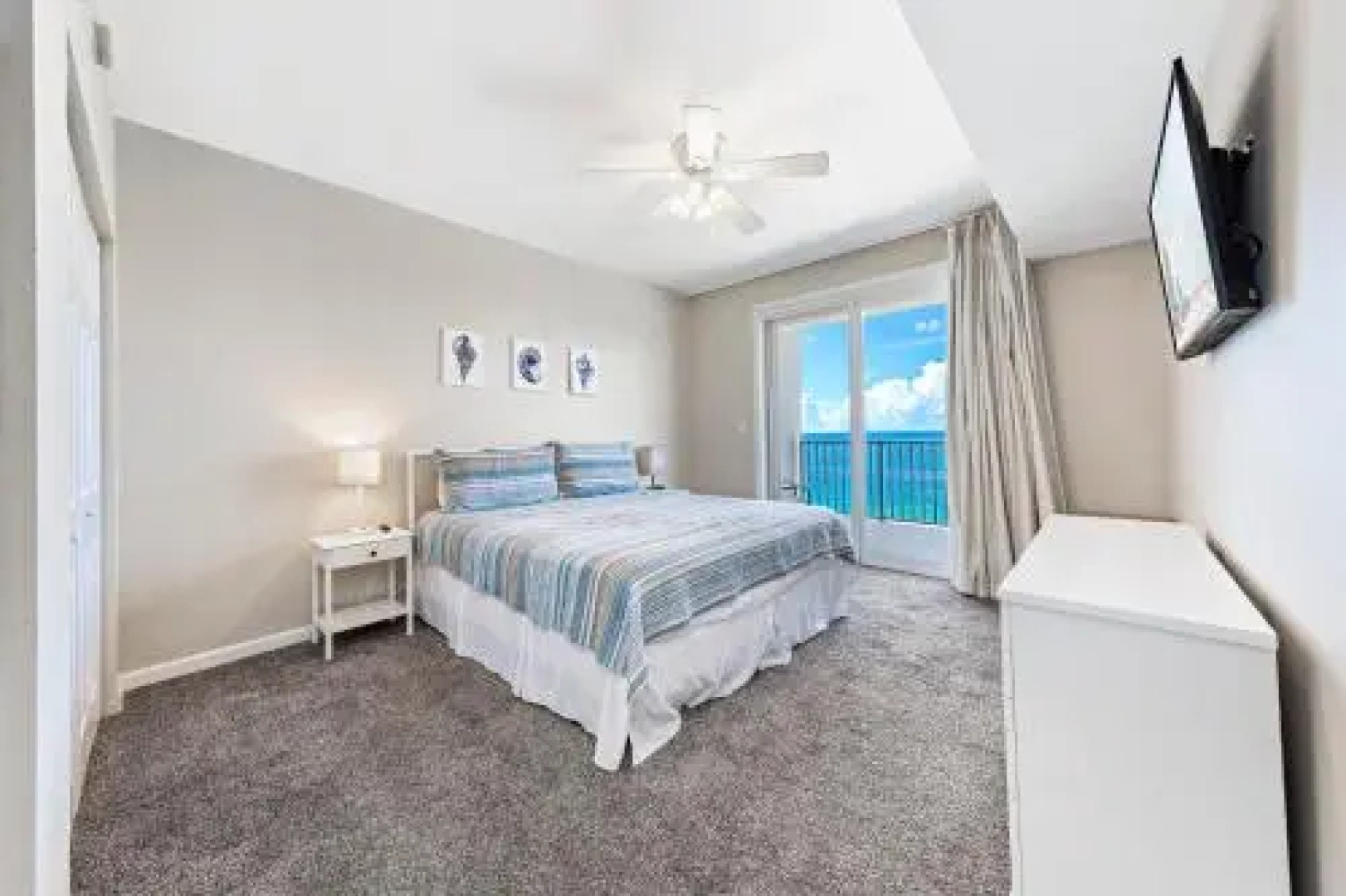 Windemere Beachfront Unit 1006