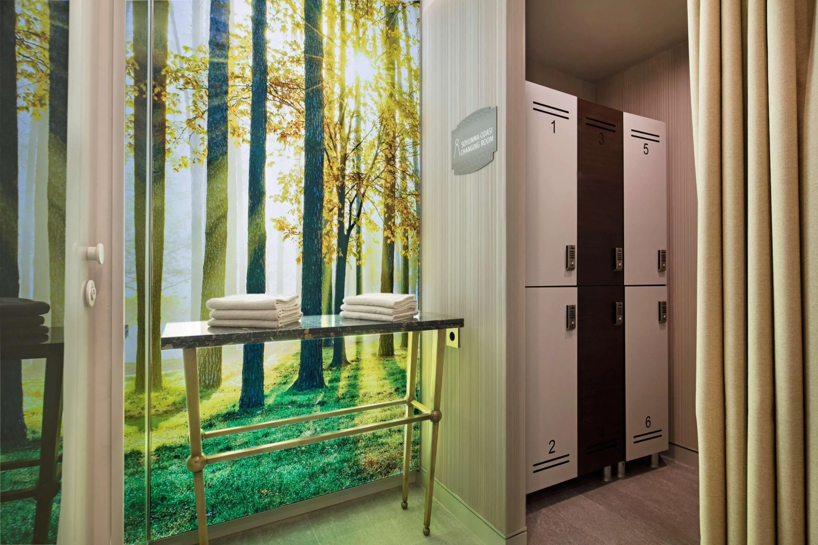 Hagia Sofia Mansions Istanbul, Curio Collection by Hilton