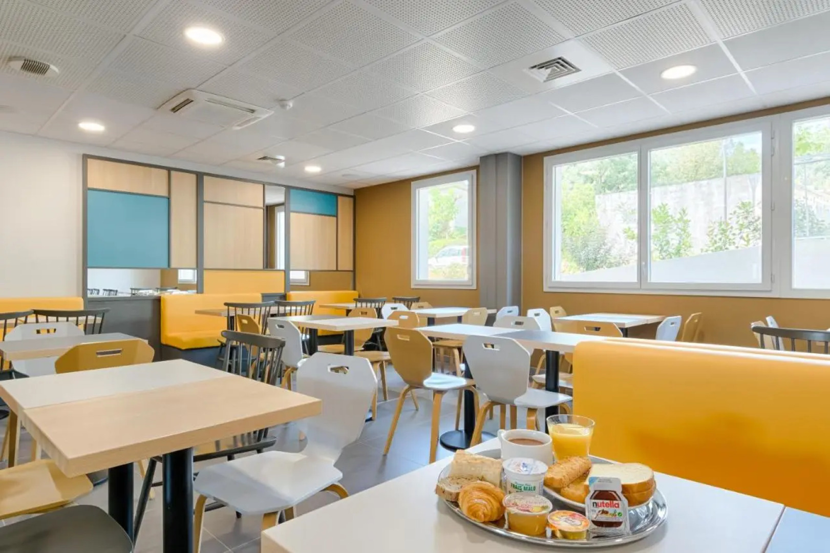 B&B HOTEL MARSEILLE La Valentine Saint-Menet