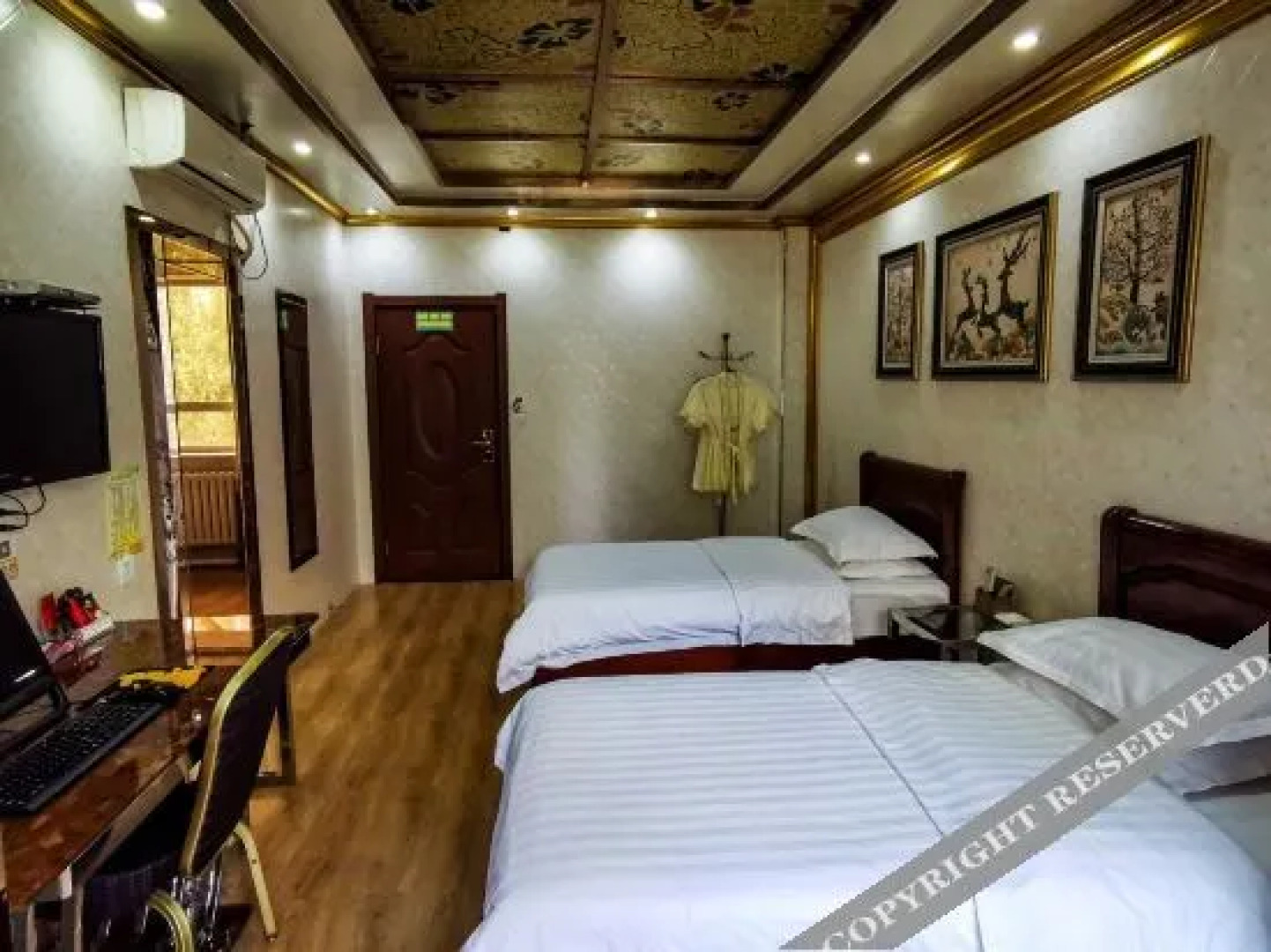 Xiaoyaolou Hotel (Zhangwu Second Section)