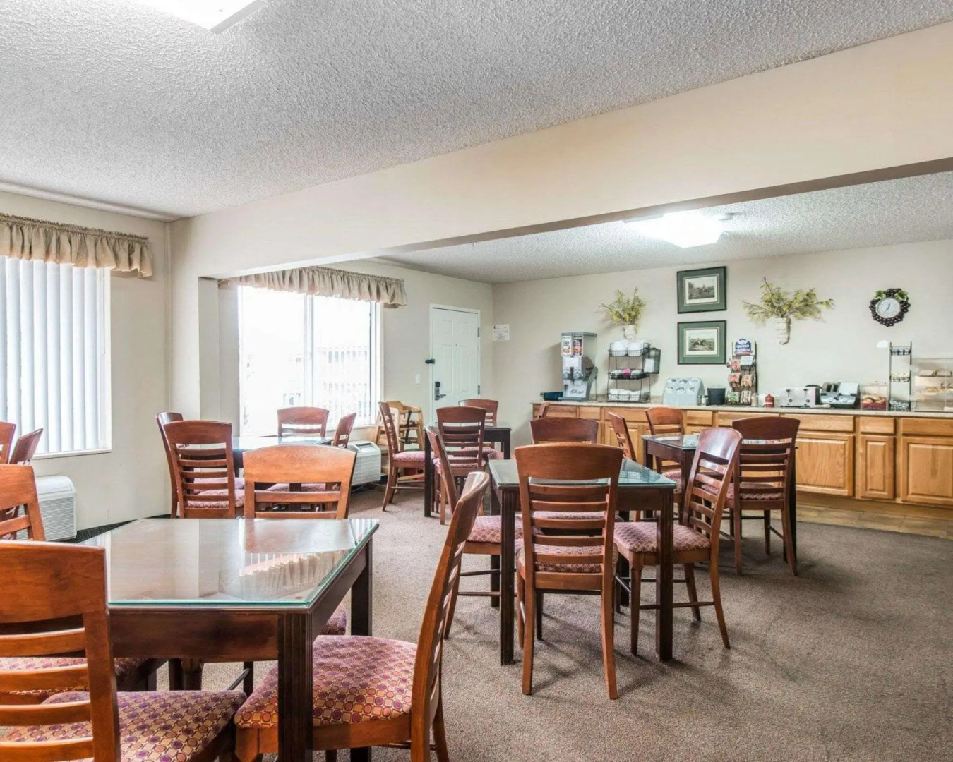 Quality Inn & Suites Manitou Springs at Pikes Peak