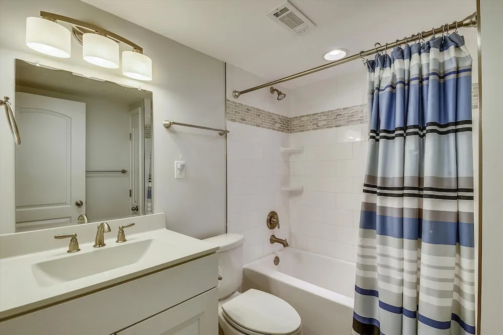 The Shoals Unit #3 by Long & Foster