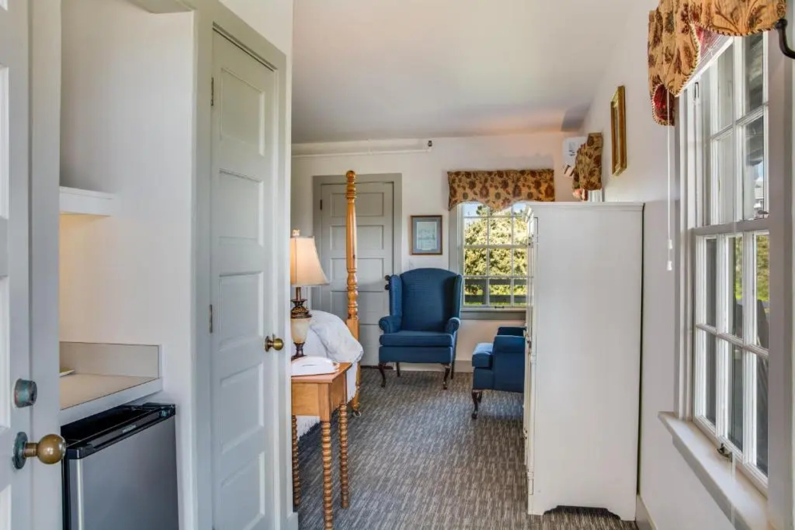 The First Colony Inn