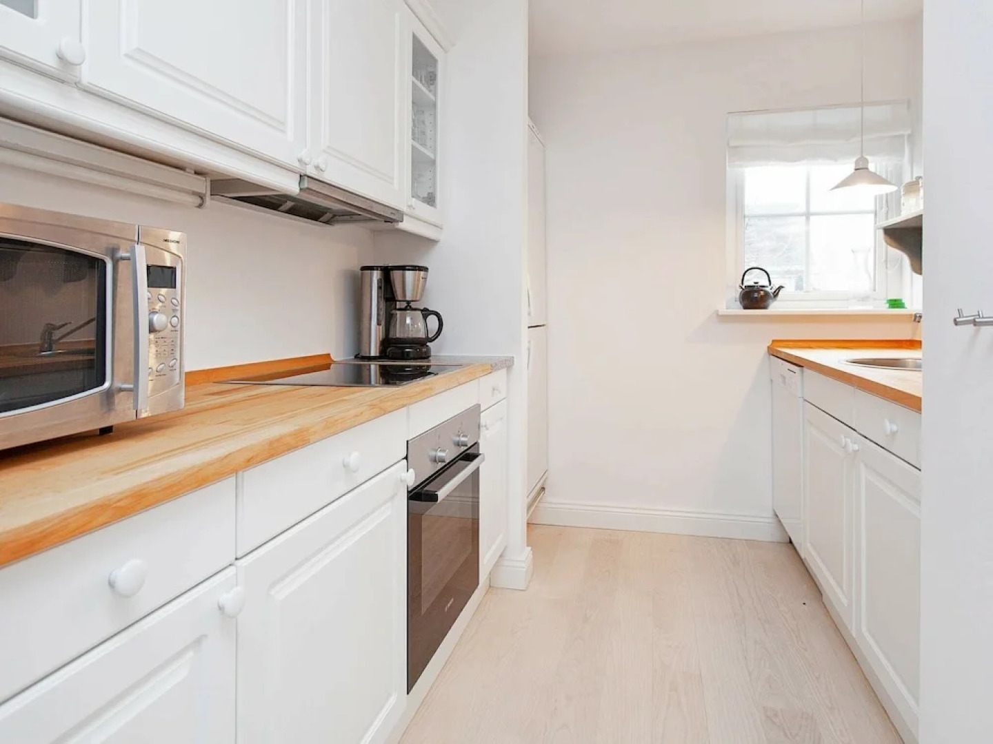 Vibrant Holiday Home in Hovedstaden With Terrace