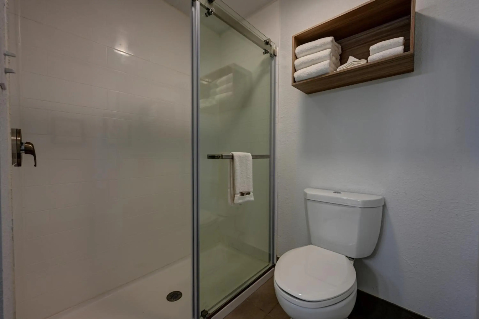 Kings Inn Hotel & Conference Center