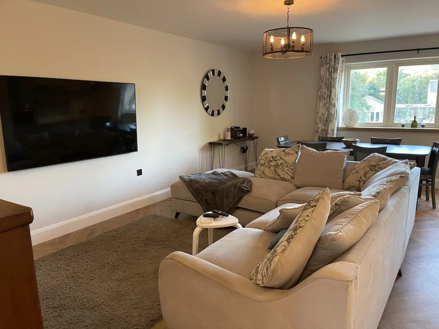 Bozeat House - Country Retreat