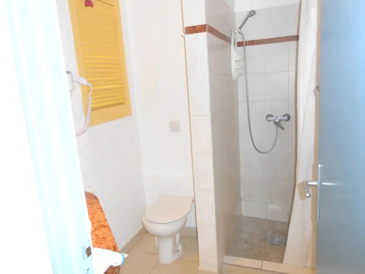 Studio in Saint- Anne, With Furnished Garden and Wifi - 300 m From the