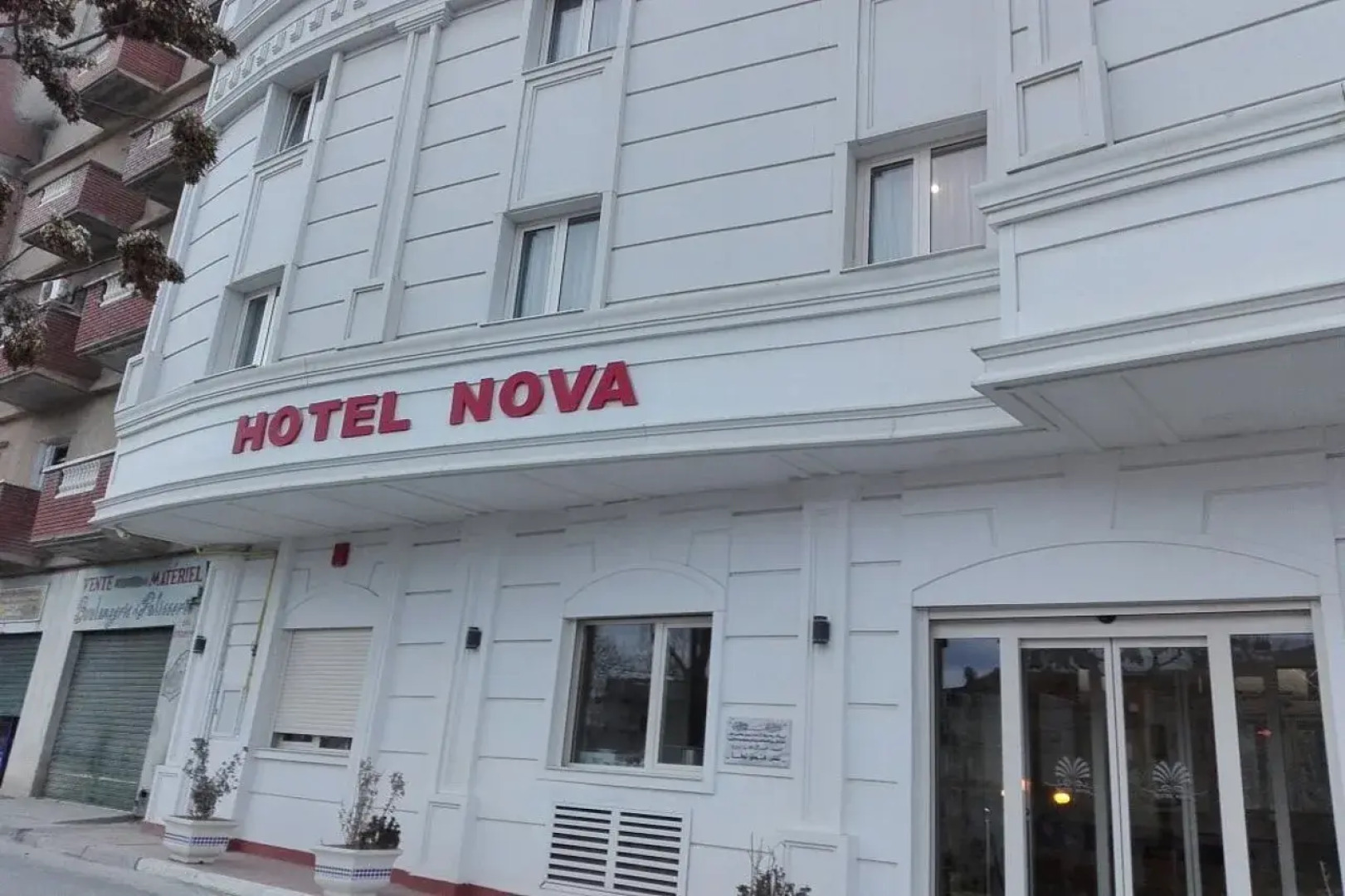 Nova Hotel