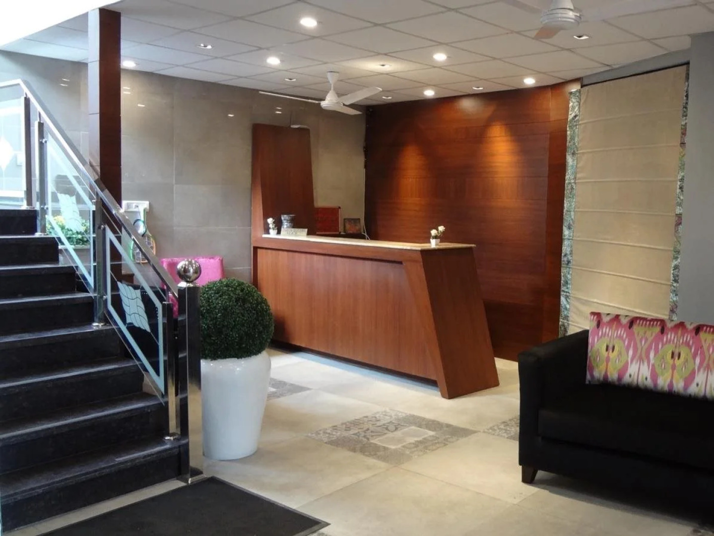 Hotel Paradise Continental