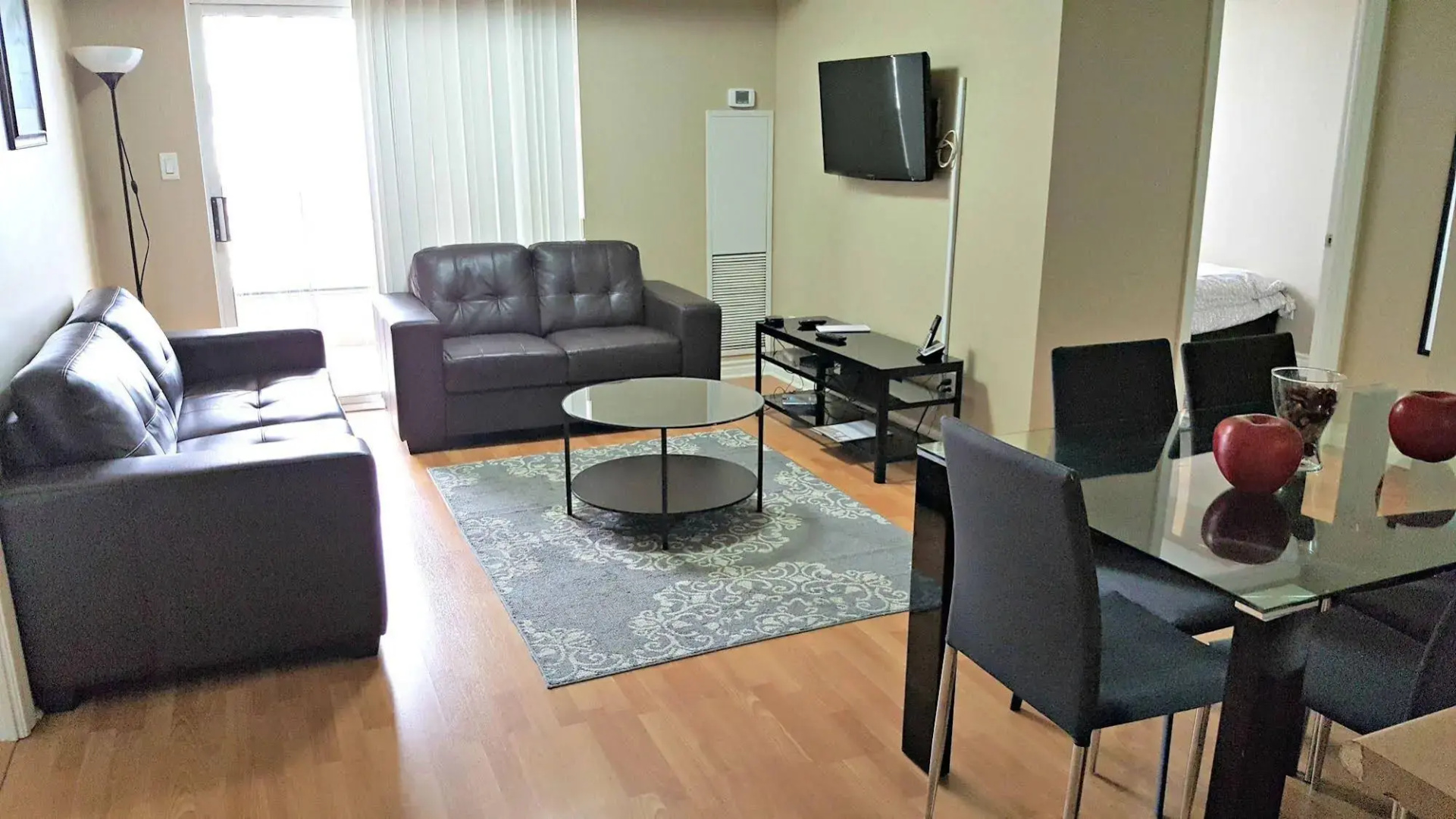 Pelican Suites at North Vancouver