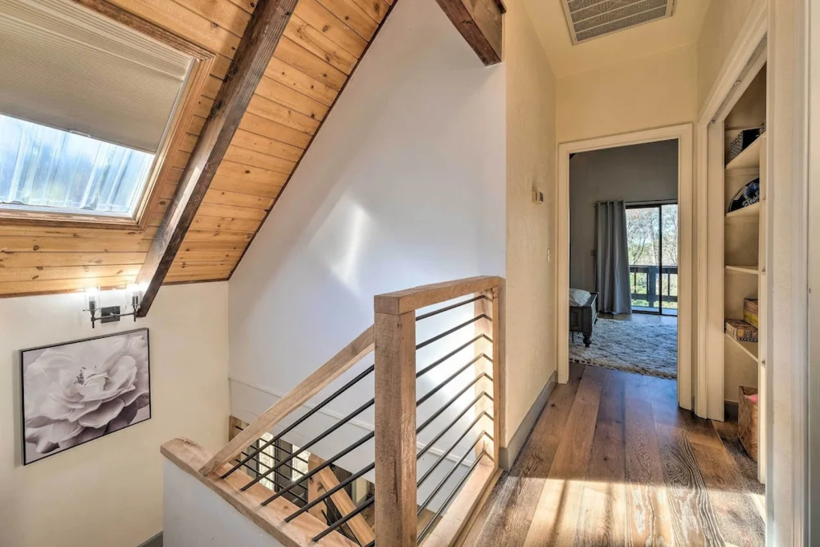 Modern Groveland Chalet ~ 25 Mi to Yosemite!