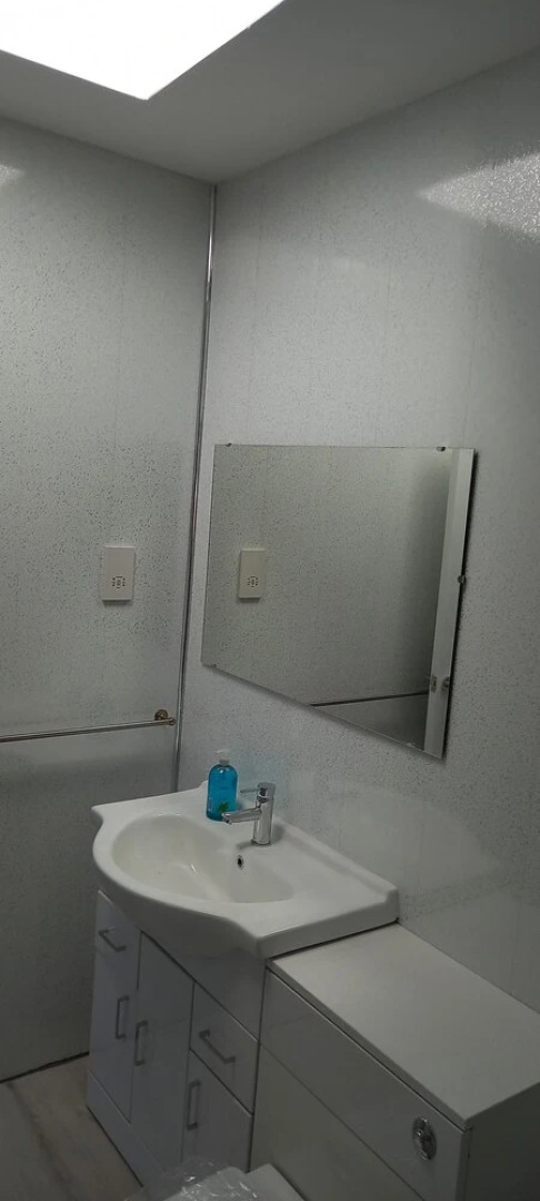 Captivating 2-bed House in Warden and Close to sea