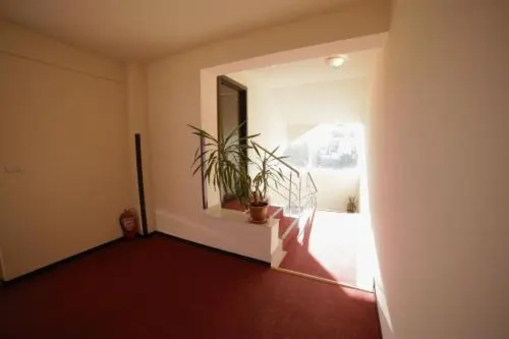 Ambasador Hotel & Restaurant