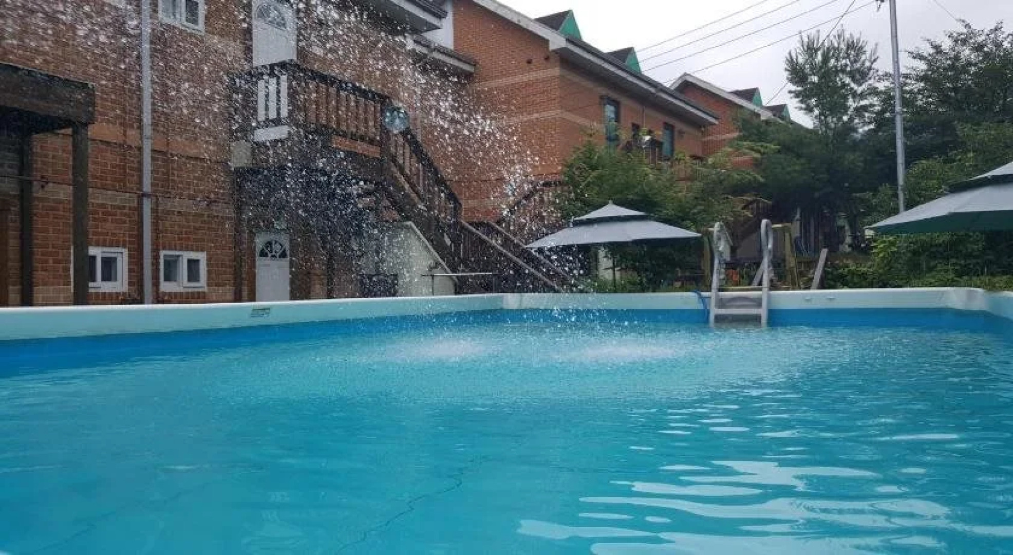 Hwangto-green Village