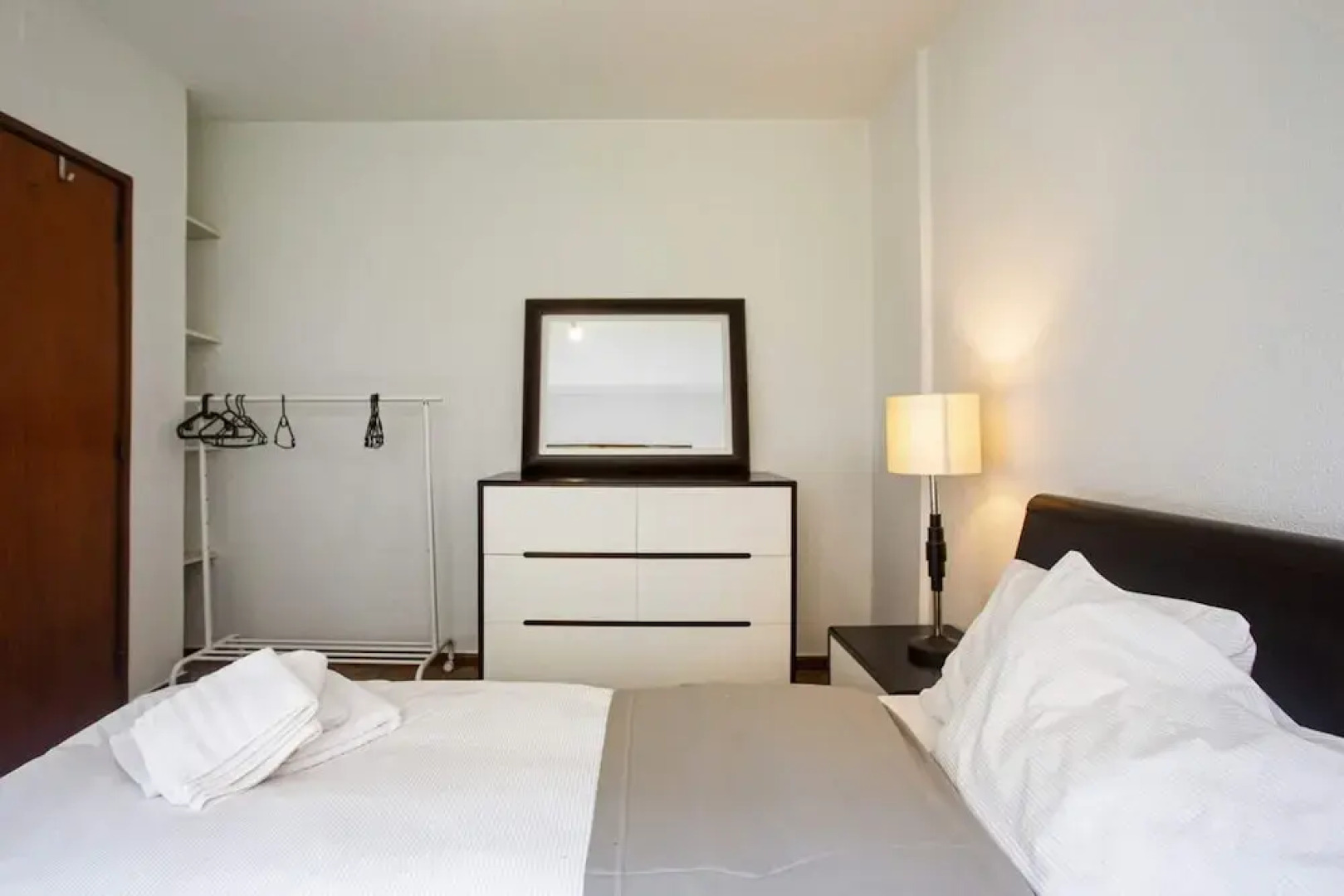 Charming 2 Bedroom Apartment in Lisbon