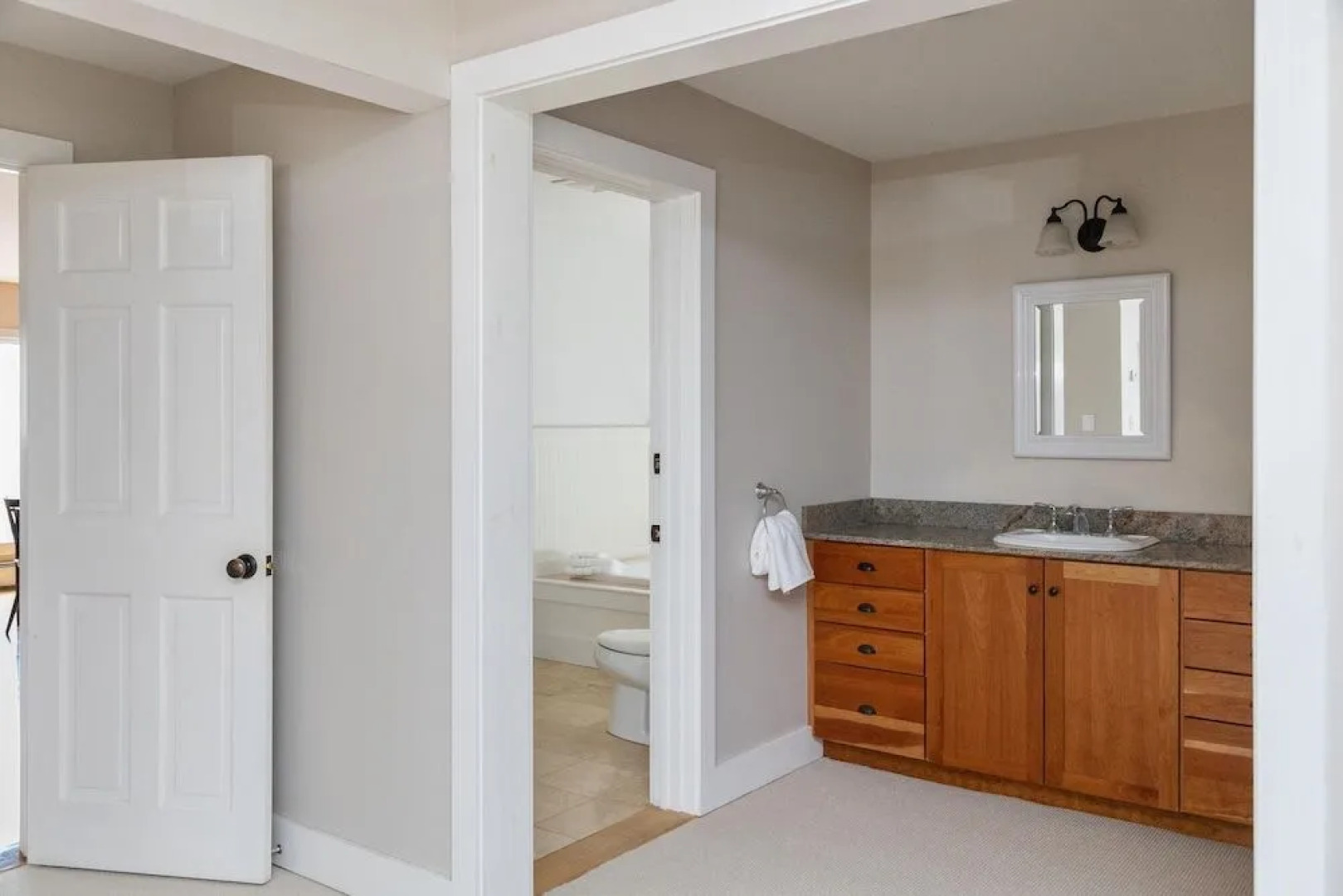 River House in the Heart of Middlebury