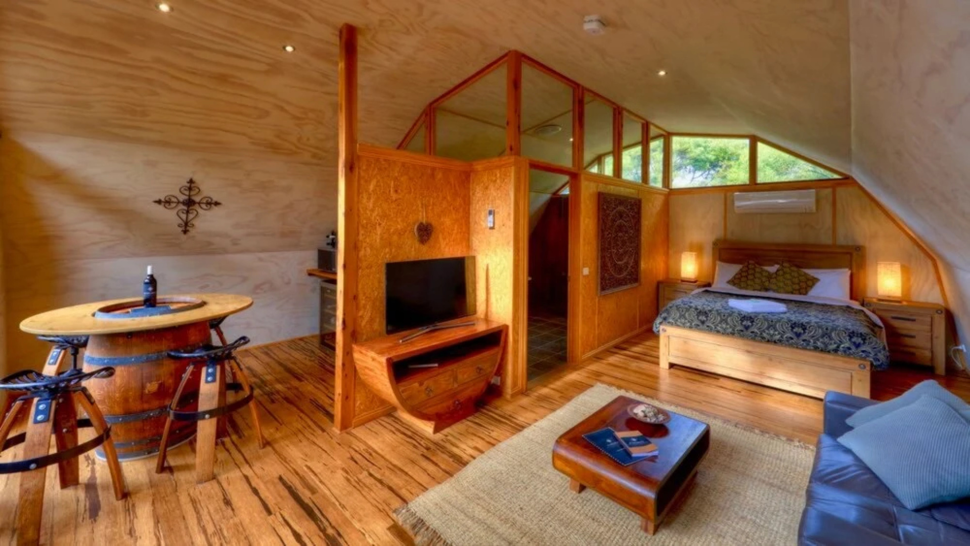 43 Degrees Bruny Island