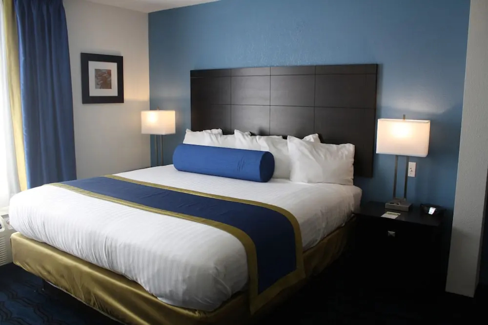 Holiday Inn Express St. Louis Arpt - Maryland Hgts