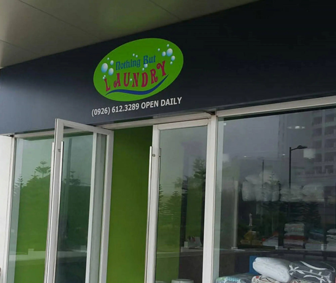 Blowing in the Wind - Lake View Apartments