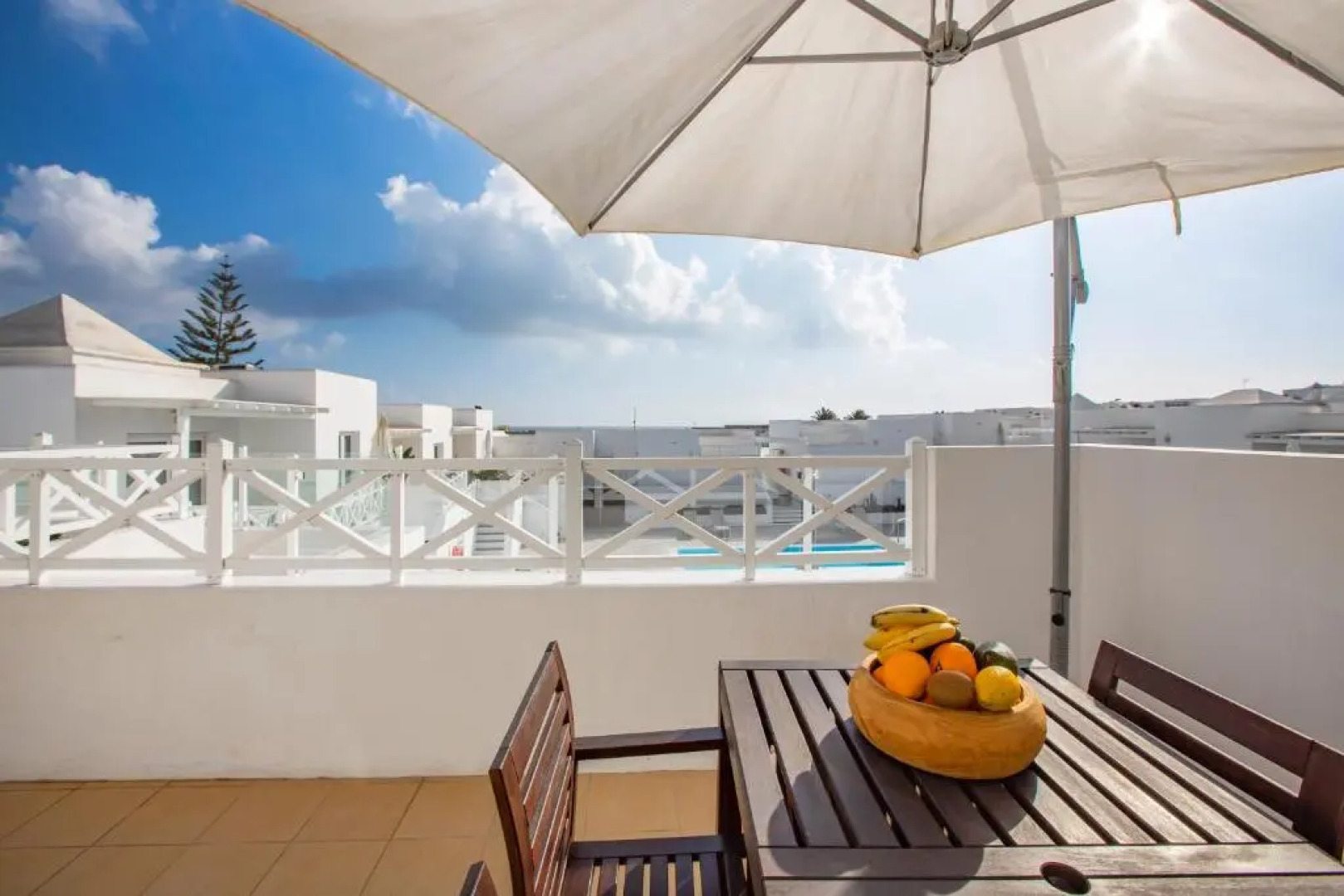 Flower Beach Suite 20