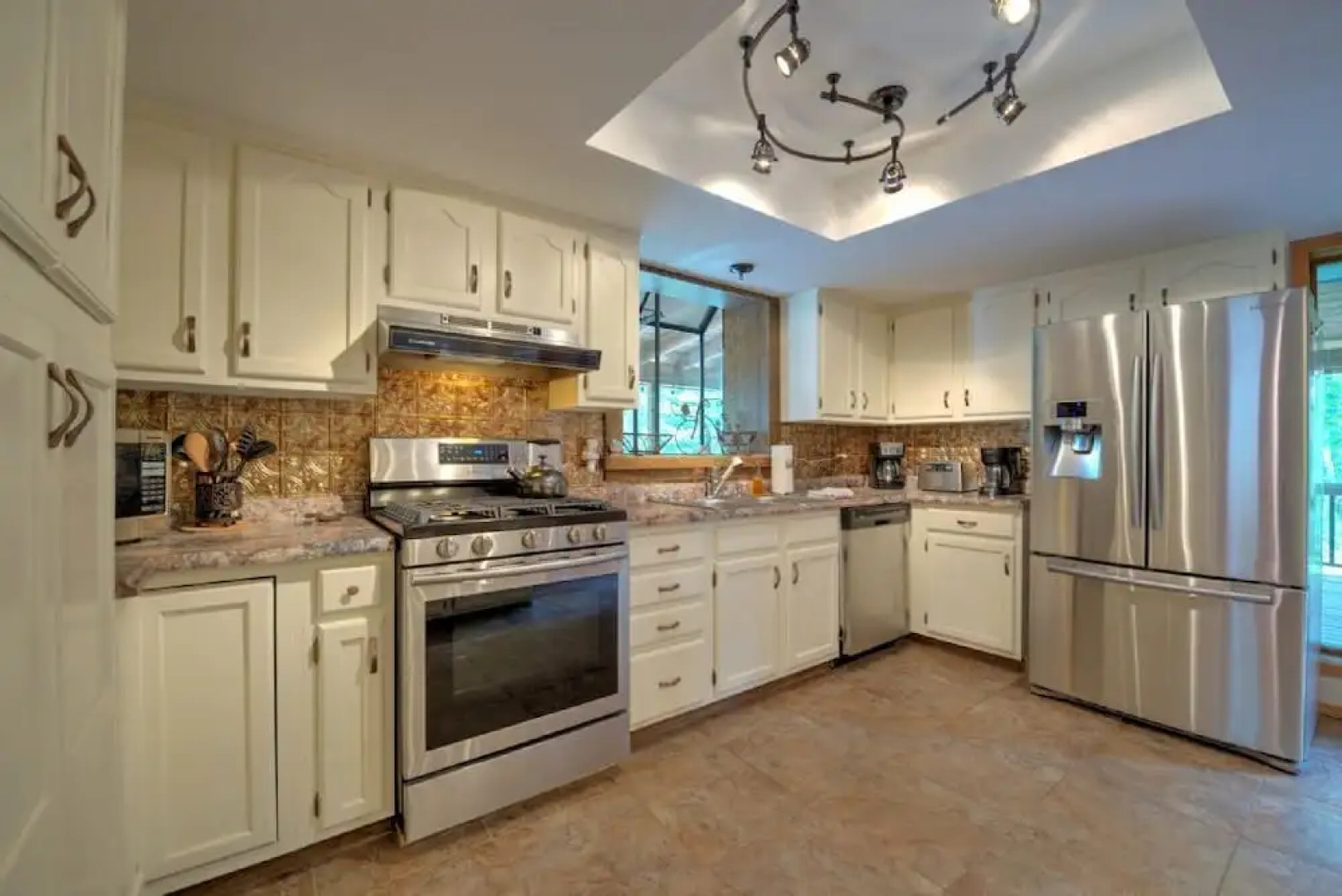 Boulder Ridge - 5 Br Home