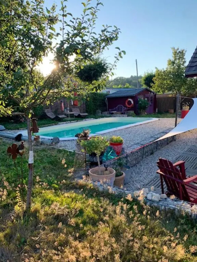 Villa de 2 chambres avec piscine privee et jardin clos a Novalaise