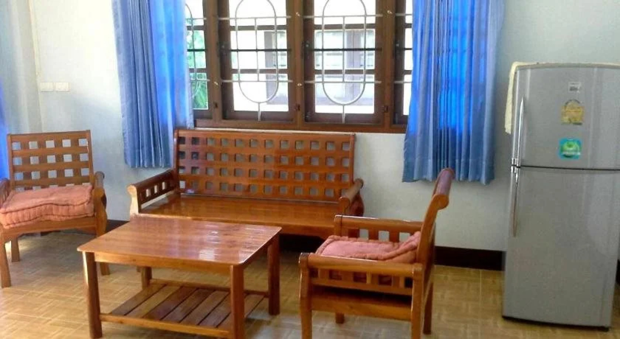 Krisada Beach Resort