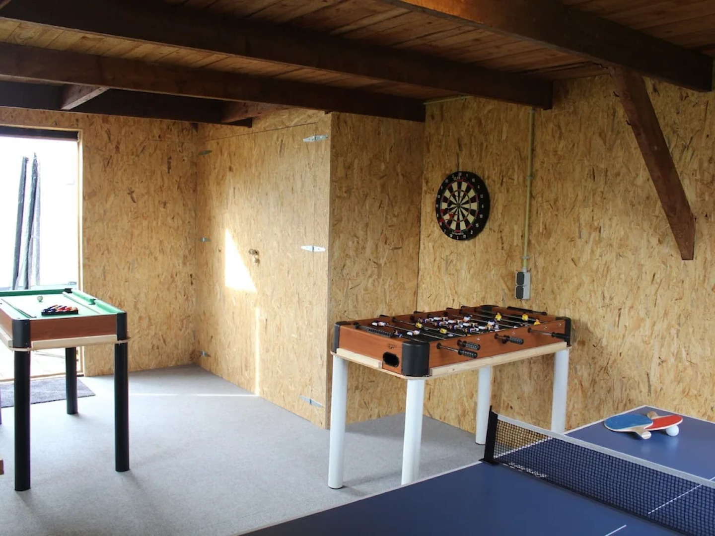 Splendid Holiday Home With Jetty, Waterfront Terrace, Garden