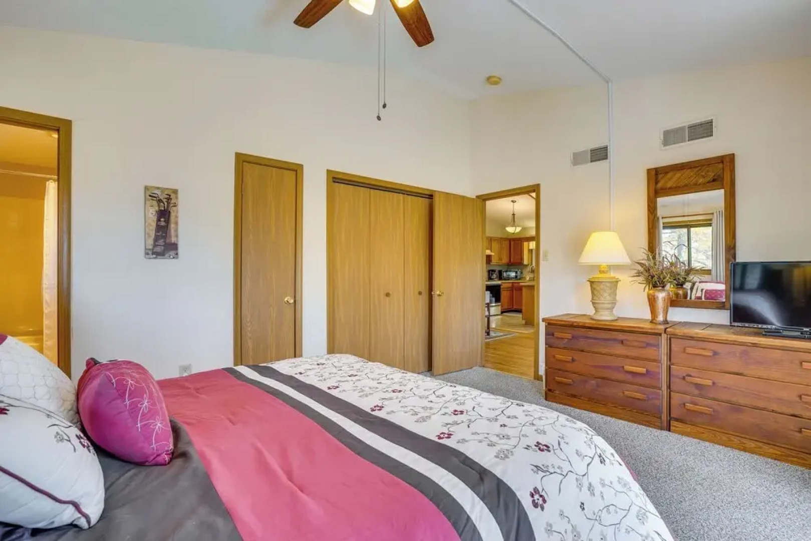 Retreat on The Woods Resort: Mtn View Golf Course!