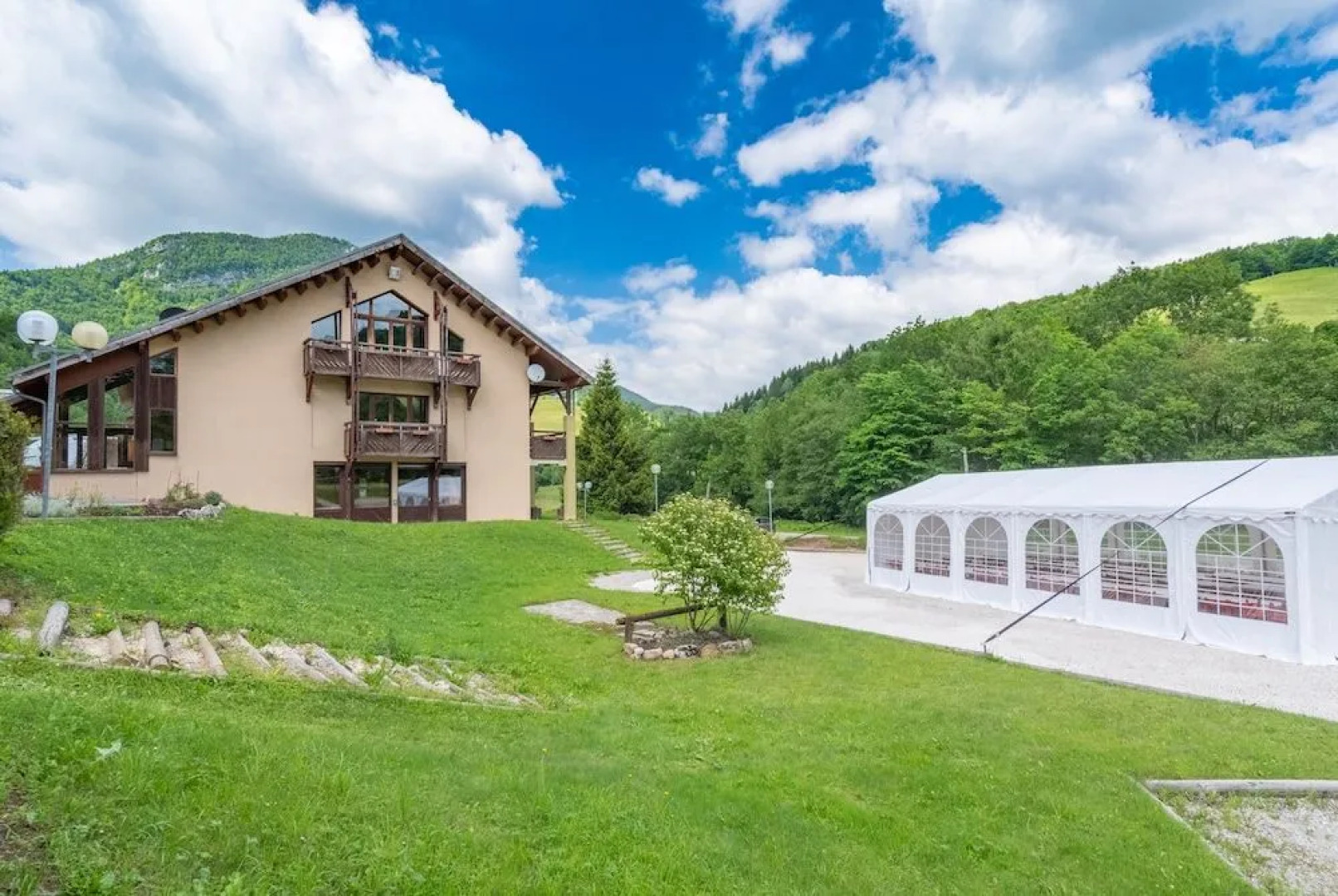 L'Autre Vallée  Les Nivéoles